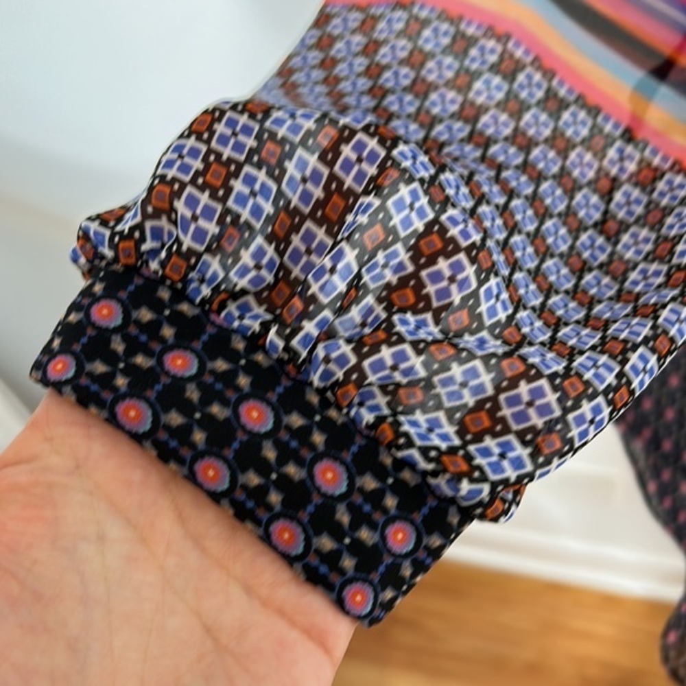 Multicolor Patterned Women's Blouse - Picture 6 of 11
